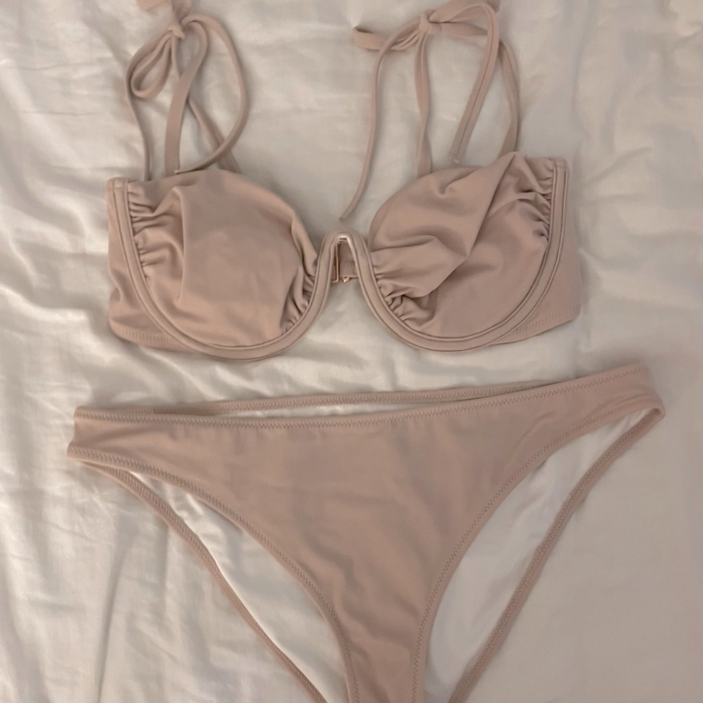 5/$25 Ruched Bikini Padded Top & Hipster Bottoms Shade & Shore